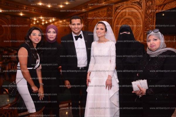 نجوم الرياضة يحتفلون بزفاف عمر ربيع ياسين