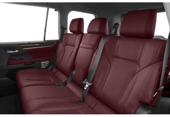 سيارتين لكزس  LS500 السيدان الفاخرة و LX570 رباعية