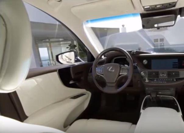 سيارتين لكزس  LS500 السيدان الفاخرة و LX570 رباعية