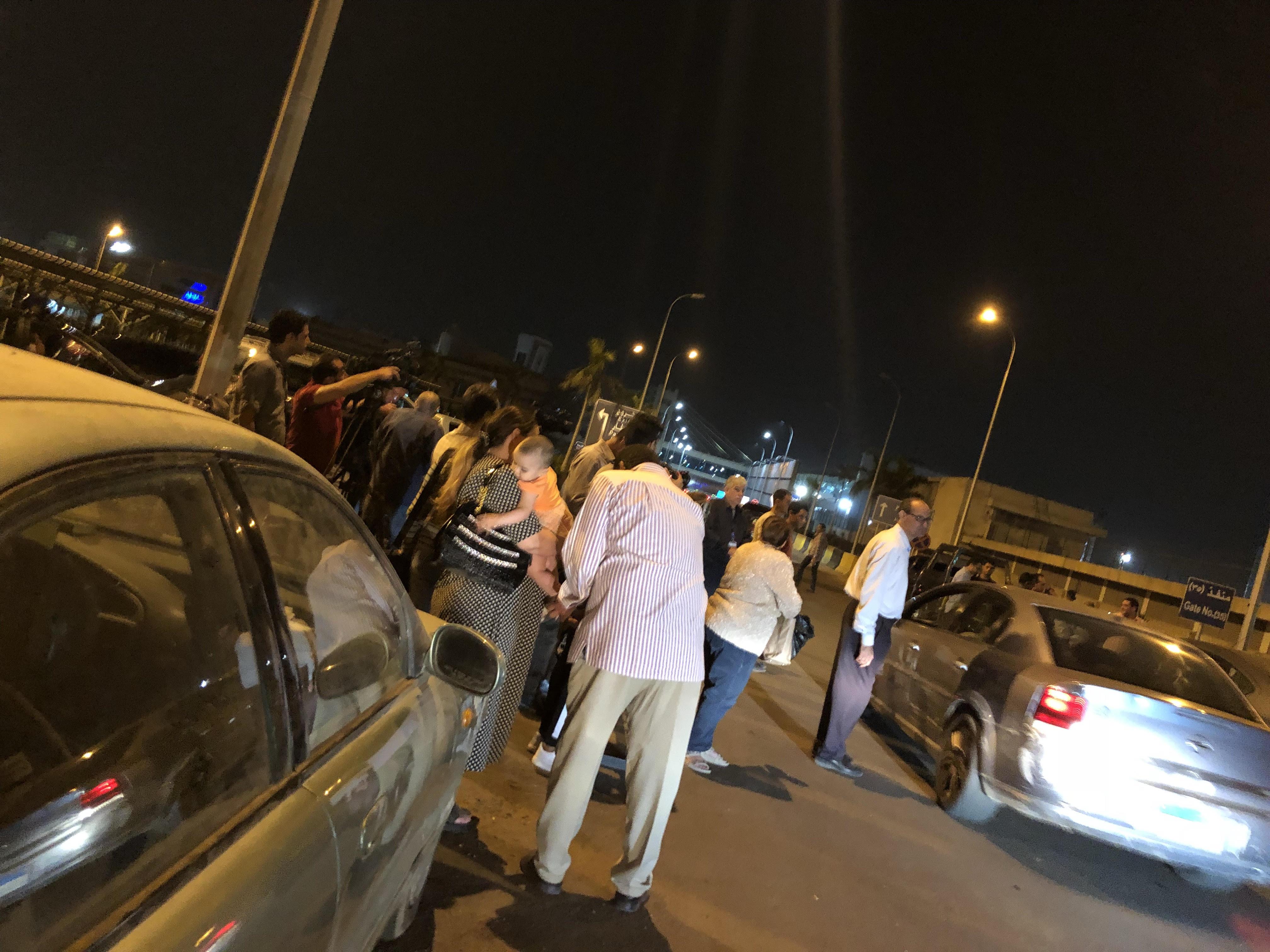 مطار القاهرة يستقبل رفات «شهداء ليبيا»