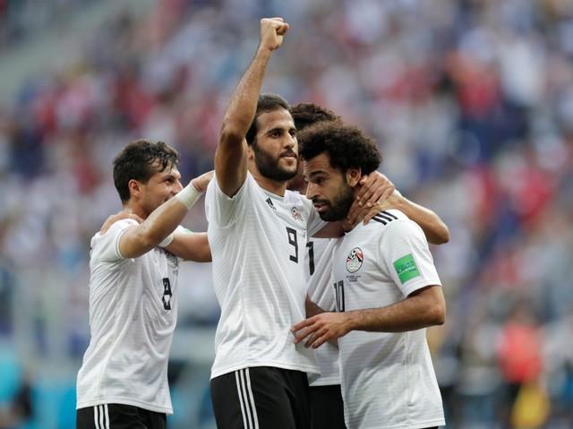 «صلاح» يرفض الاحتفال بهدفه ضد السعودية