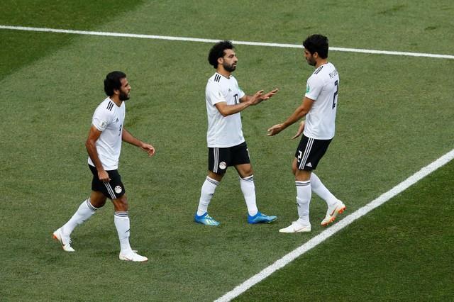 «صلاح» يرفض الاحتفال بهدفه ضد السعودية