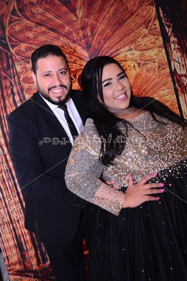 فنانون ورياضيون يحتفلون بزفاف فرح علي.. وتامر حسني يُشعل الحفل