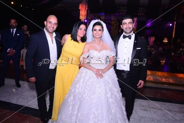 هيثم شاكر يختتم حفل زفاف الإعلامية فرح علي
