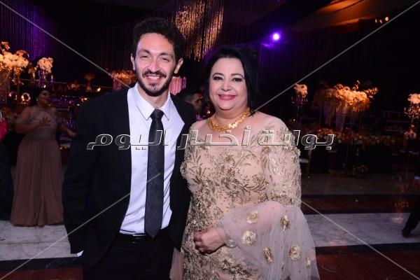 هيثم شاكر يختتم حفل زفاف الإعلامية فرح علي