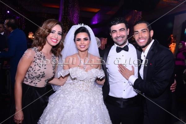 هيثم شاكر يختتم حفل زفاف الإعلامية فرح علي