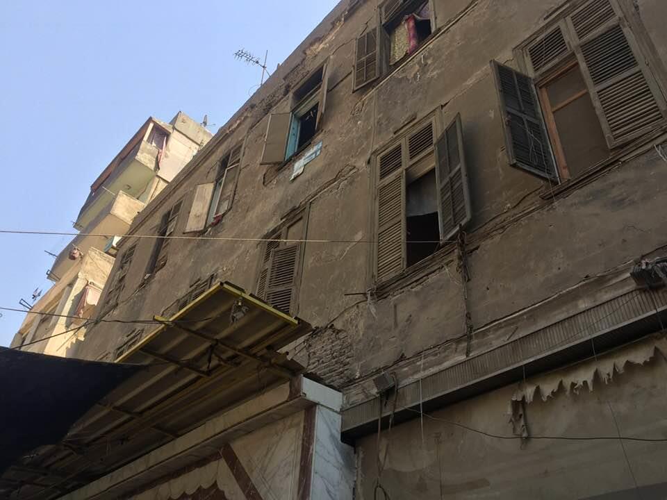 حي الأزبكية.. 523 عاما من التاريخ يتحول إلى «خرابة»