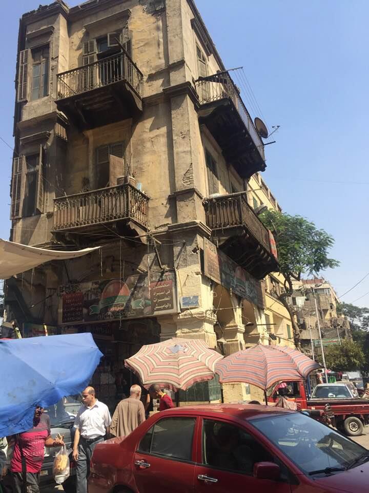 حي الأزبكية.. 523 عاما من التاريخ يتحول إلى «خرابة»