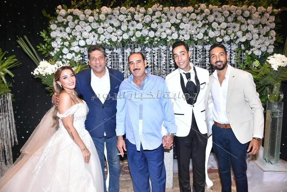الليثي وطارق الشيخ يحيان زفاف «مصطفى وبسنت»