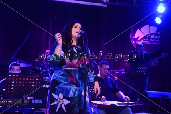 وعد البحري تتألق بأغاني أسمهان والعندليب بساقية الصاوي