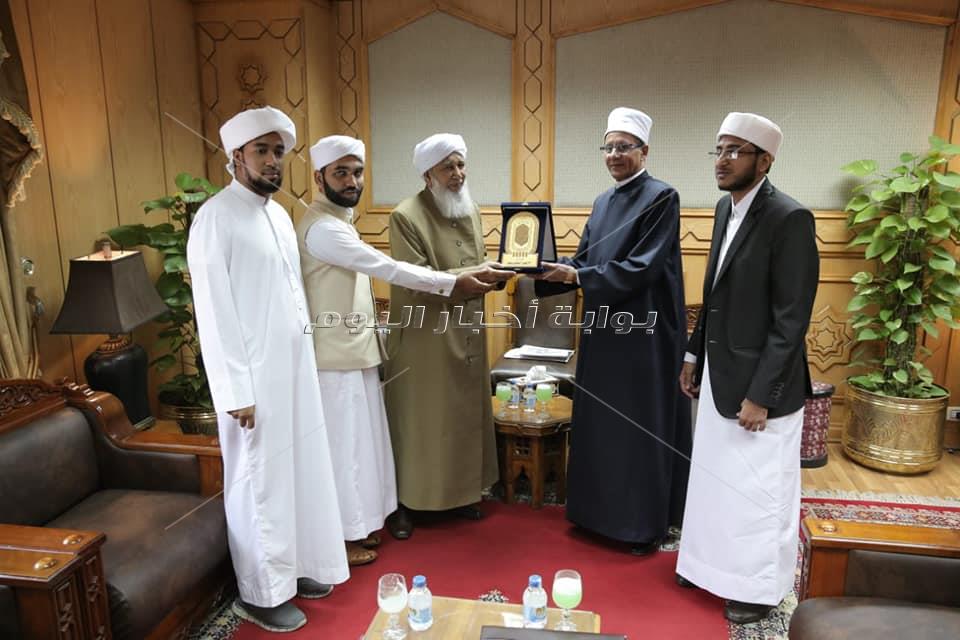 وكيل الأزهر يبحث مع الأمين العام لجمعية علماء أهل السنة والجماعة بعموم الهند
