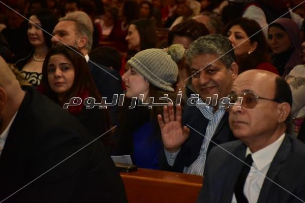 إلهام شاهين ونور ولقاء الخميسي يحتفلون بـ«الكريسماس» في سان جوزيف