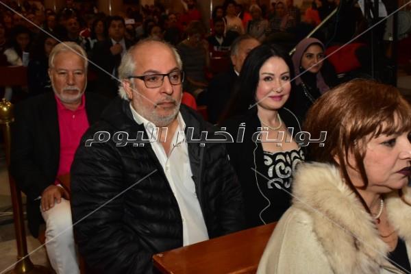 إلهام شاهين ونور ولقاء الخميسي يحتفلون بـ«الكريسماس» في سان جوزيف