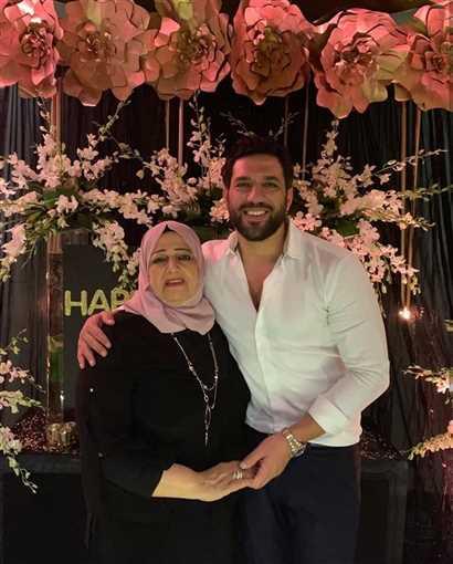 نجوم الفن يحتفلون بعيد ميلاد حسن الرداد