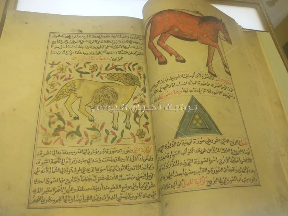 مخطوطات تاريخية يتجاوز عمرها الألف عام في جناح الأزهر في معرض القاهرة الكتاب