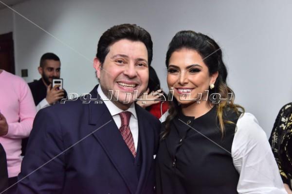«ديو» هاني شاكر ووائل جاسر على مسرح «المجاز» بالإمارات
