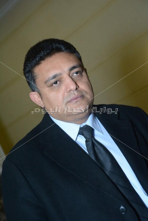 مصطفى قمر ونصر محروس في عزاء عاطف المناوي