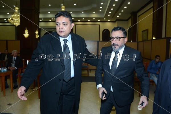 مصطفى قمر ونصر محروس في عزاء عاطف المناوي