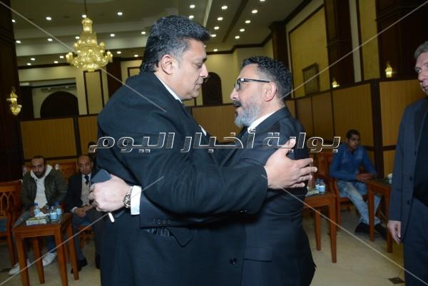 مصطفى قمر ونصر محروس في عزاء عاطف المناوي