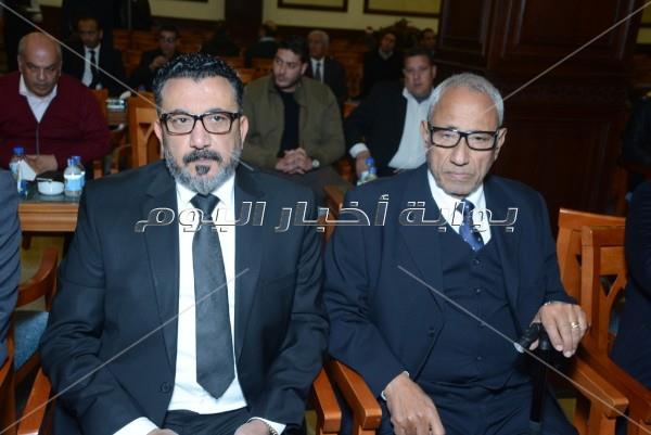 مصطفى قمر ونصر محروس في عزاء عاطف المناوي