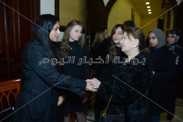 مصطفى قمر ونصر محروس في عزاء عاطف المناوي