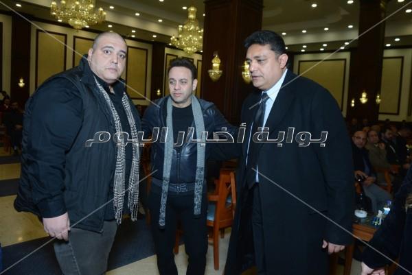 مصطفى قمر ونصر محروس في عزاء عاطف المناوي