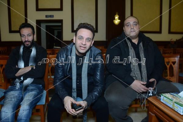 مصطفى قمر ونصر محروس في عزاء عاطف المناوي