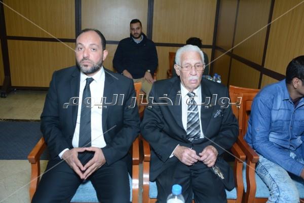 مصطفى قمر ونصر محروس في عزاء عاطف المناوي