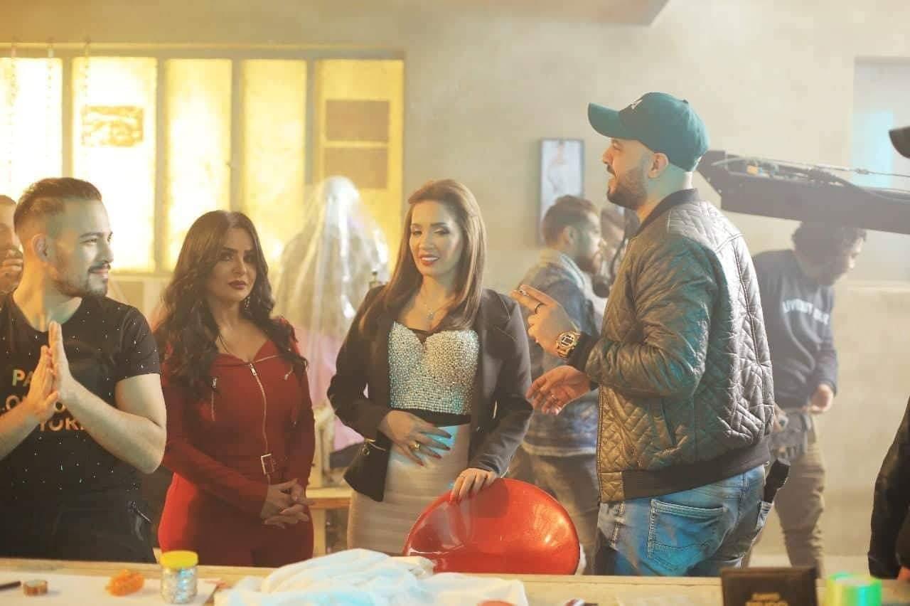 عمر حفيظ يقدم خريطة غنائية لإحياء سوق الكاسيت من جديد