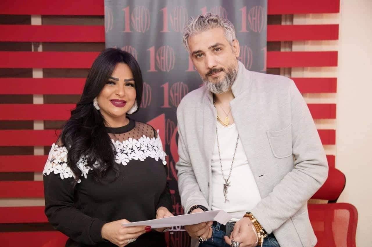 عمر حفيظ يقدم خريطة غنائية لإحياء سوق الكاسيت من جديد