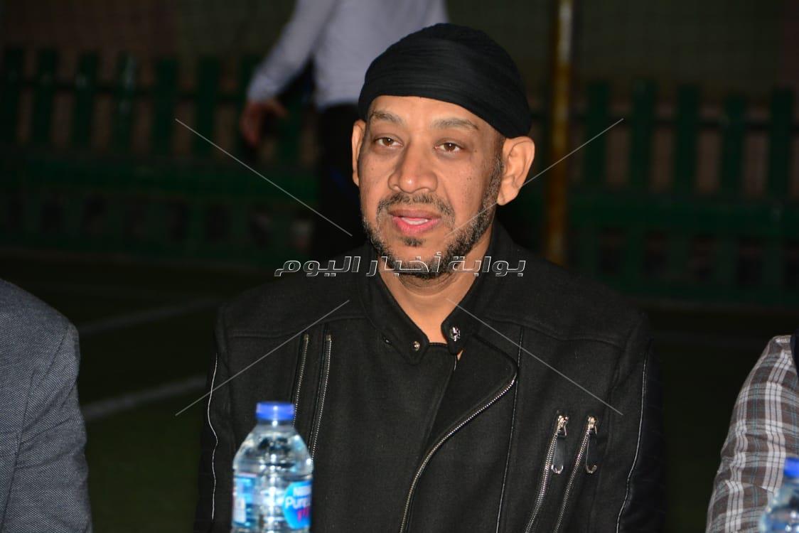 أحمد جمال يُغني بحفل «المدرسة البريطانية» بحضور وزيرة الهجرة والمشاهير