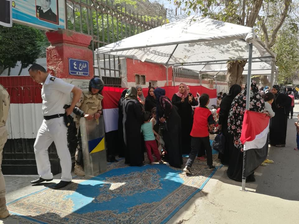 بالفيديو .. من داخل لجنته في شبرا ... طاهر ابوزيد مصر تسير علي المسار الصحيح