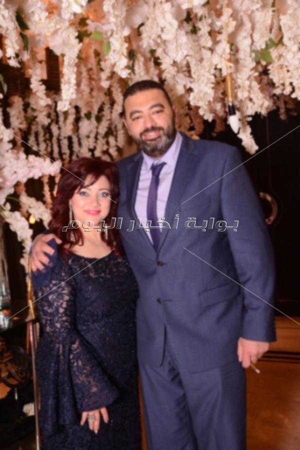 مصطفى حجاج يُشعل زفاف «بحري ودينا»