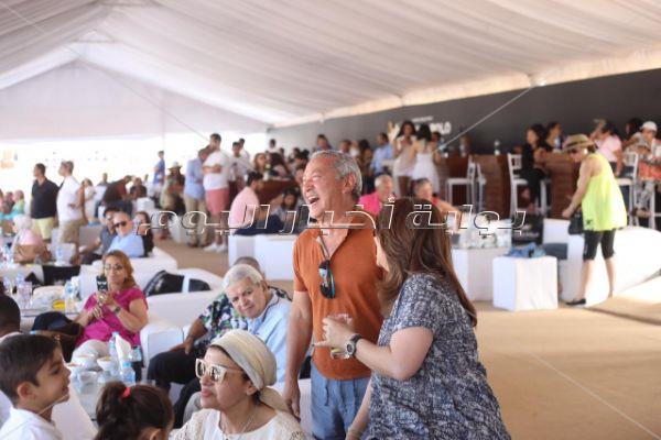 حسين فهمي وشيرين رضا ووالي في نصف نهائي بطولة «البولو بيتش»