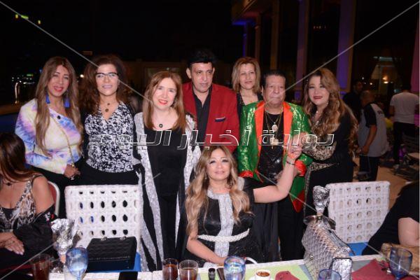  نجوم الرياضة والفن في سحور أماني عبده