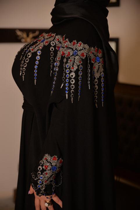 فساتين زفاف وسهرة من ساحل سوريا