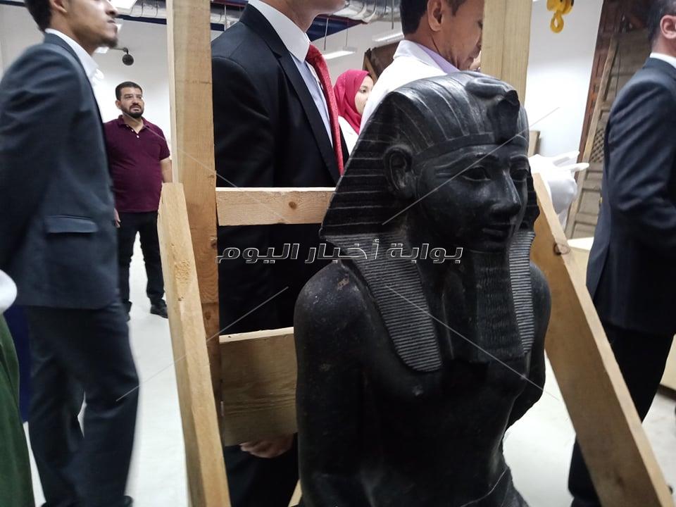 تمثال تحتمس الثالث 