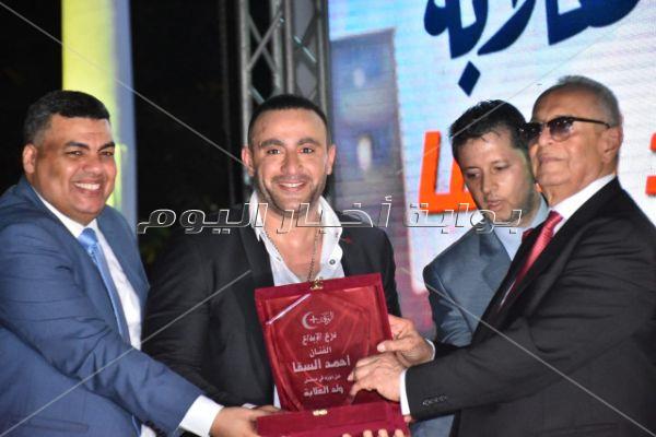 أبرزهم «السقا وعبد الغفور وصابرين».. «الوفد» يُكرم نجوم دراما رمضان