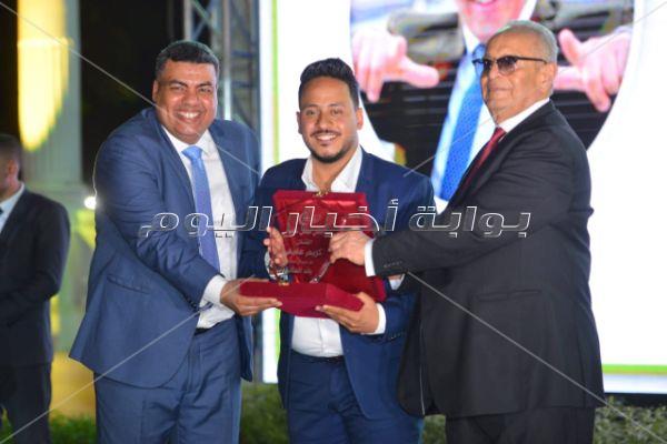 أبرزهم «السقا وعبد الغفور وصابرين».. «الوفد» يُكرم نجوم دراما رمضان