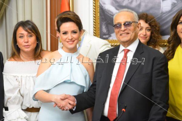 أبرزهم «السقا وعبد الغفور وصابرين».. «الوفد» يُكرم نجوم دراما رمضان