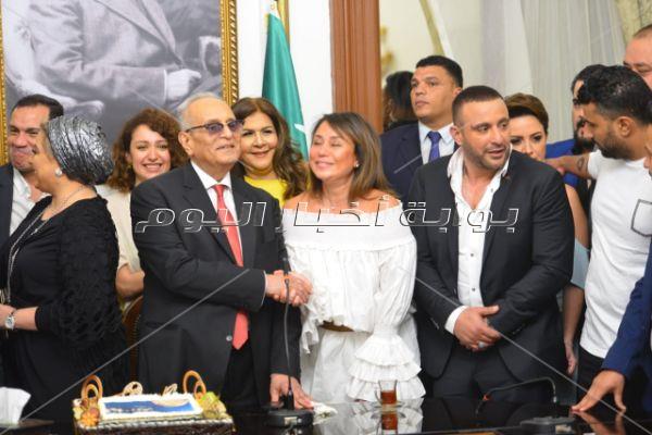 أبرزهم «السقا وعبد الغفور وصابرين».. «الوفد» يُكرم نجوم دراما رمضان