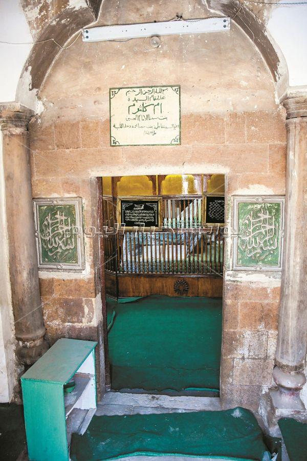  تضم قبور ورفات صحابة وأولياء.. المقطم «بقيع» مصر