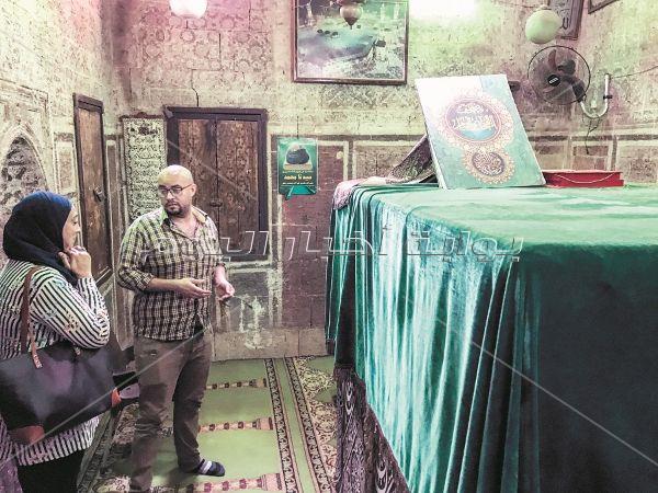  تضم قبور ورفات صحابة وأولياء.. المقطم «بقيع» مصر