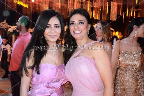 حكيم وشيبة والليثي وصافينار يُشعلون زفاف «جهاد ويسرا»