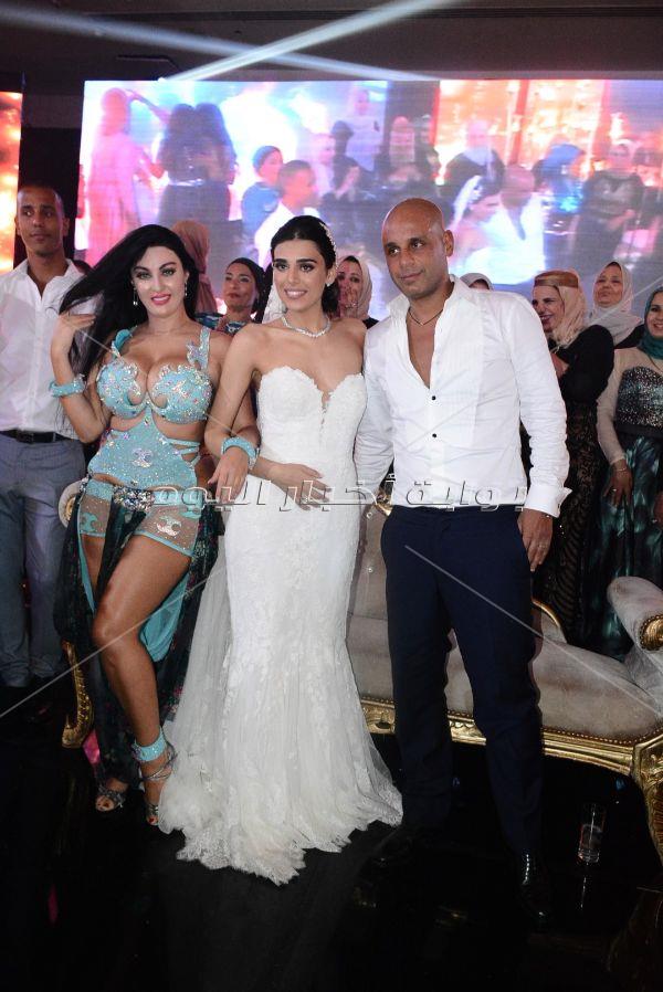 حكيم وشيبة والليثي وصافينار يُشعلون زفاف «جهاد ويسرا»