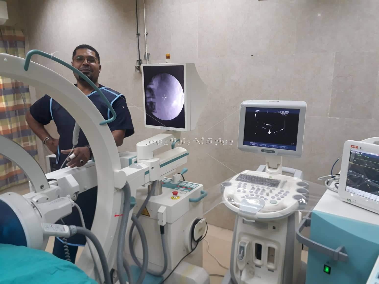 شفاء 26 مريضا بعد تفتيت وإزالة حصوات الكلي لديهم بمستشفي طور سيناء العام