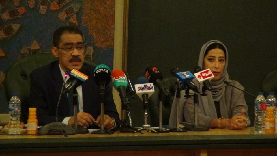 ملتقى نادي دبي للصحافة بنقابة الصحفيين