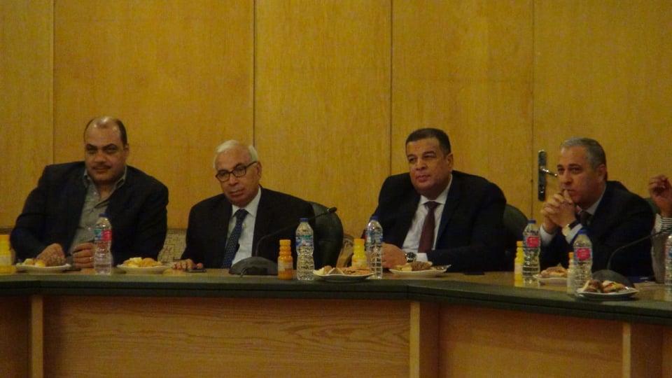 ملتقى نادي دبي للصحافة بنقابة الصحفيين