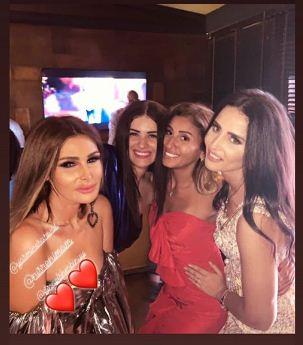 النجوم يحتفلون بعيد ميلاد عمرو دياب