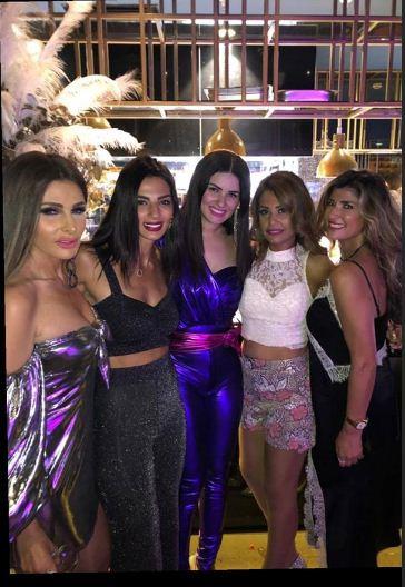 النجوم يحتفلون بعيد ميلاد عمرو دياب